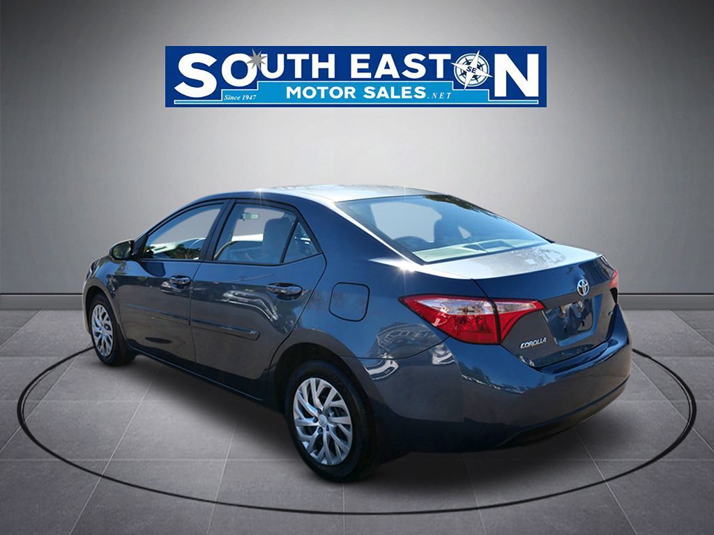 Photo 5 of this Toyota Corolla