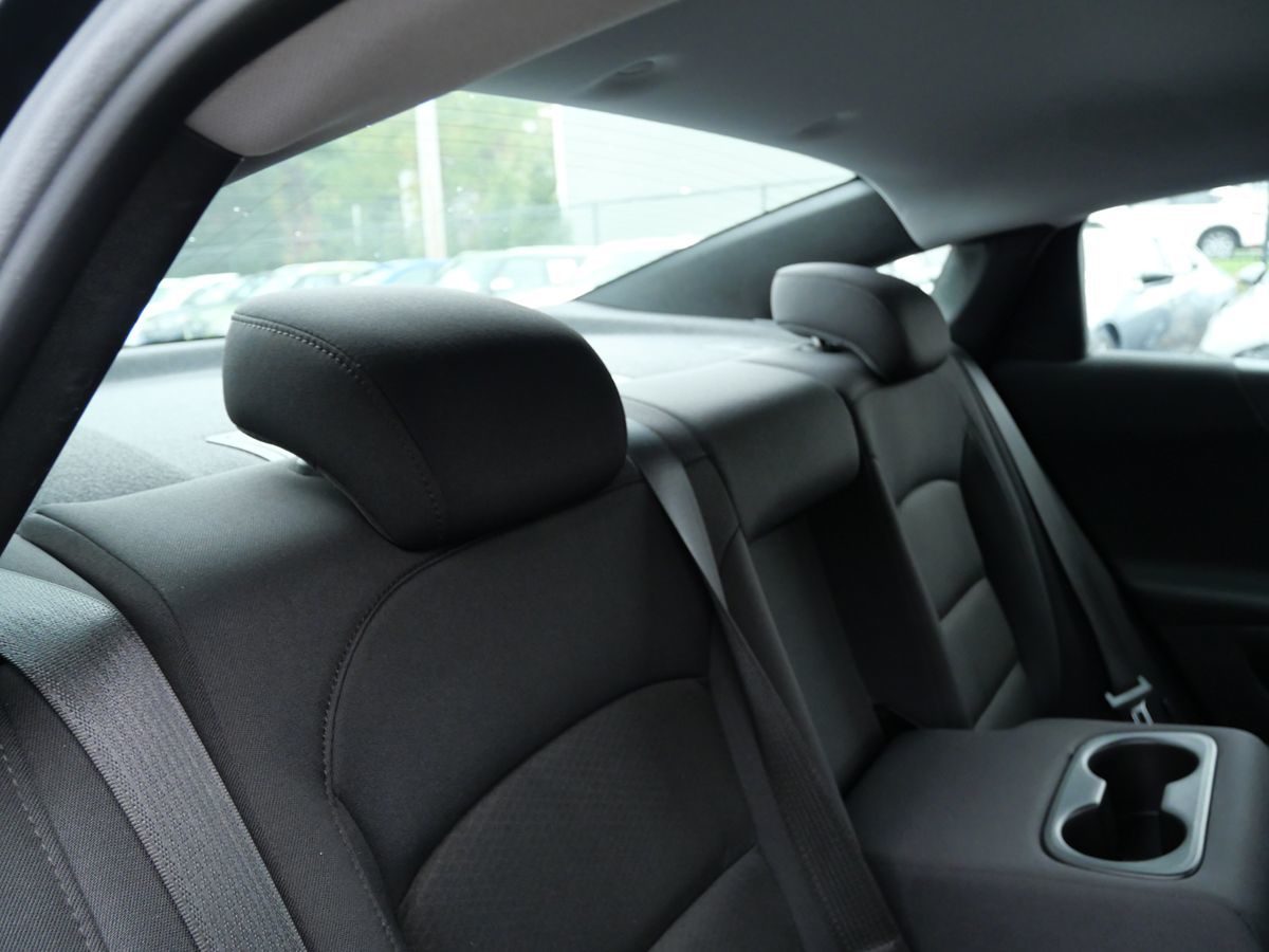 Photo 28 of this Chevrolet Malibu