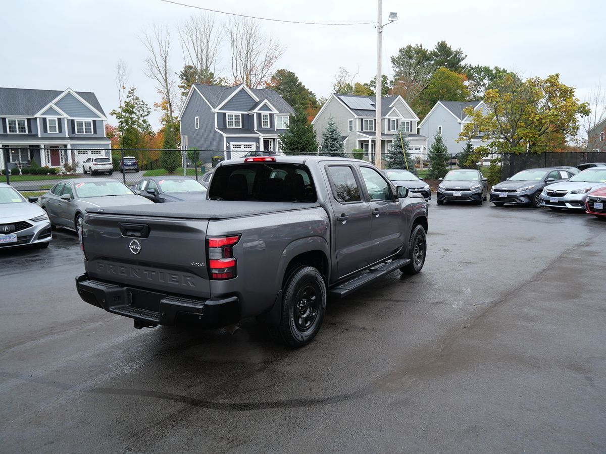 Photo 5 of this Nissan Frontier