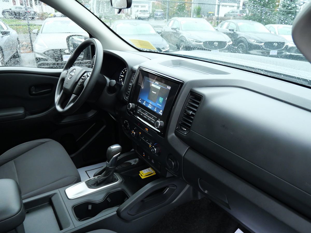 Photo 27 of this Nissan Frontier