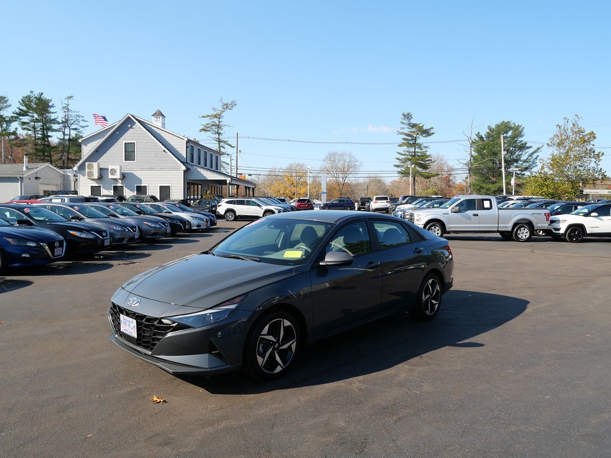 2023 Hyundai Elantra SEL