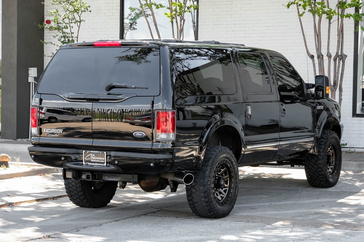 2004 Ford Excursion Limited photo 6