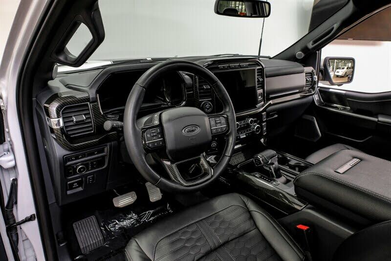 2023 Ford F-150 photo 2
