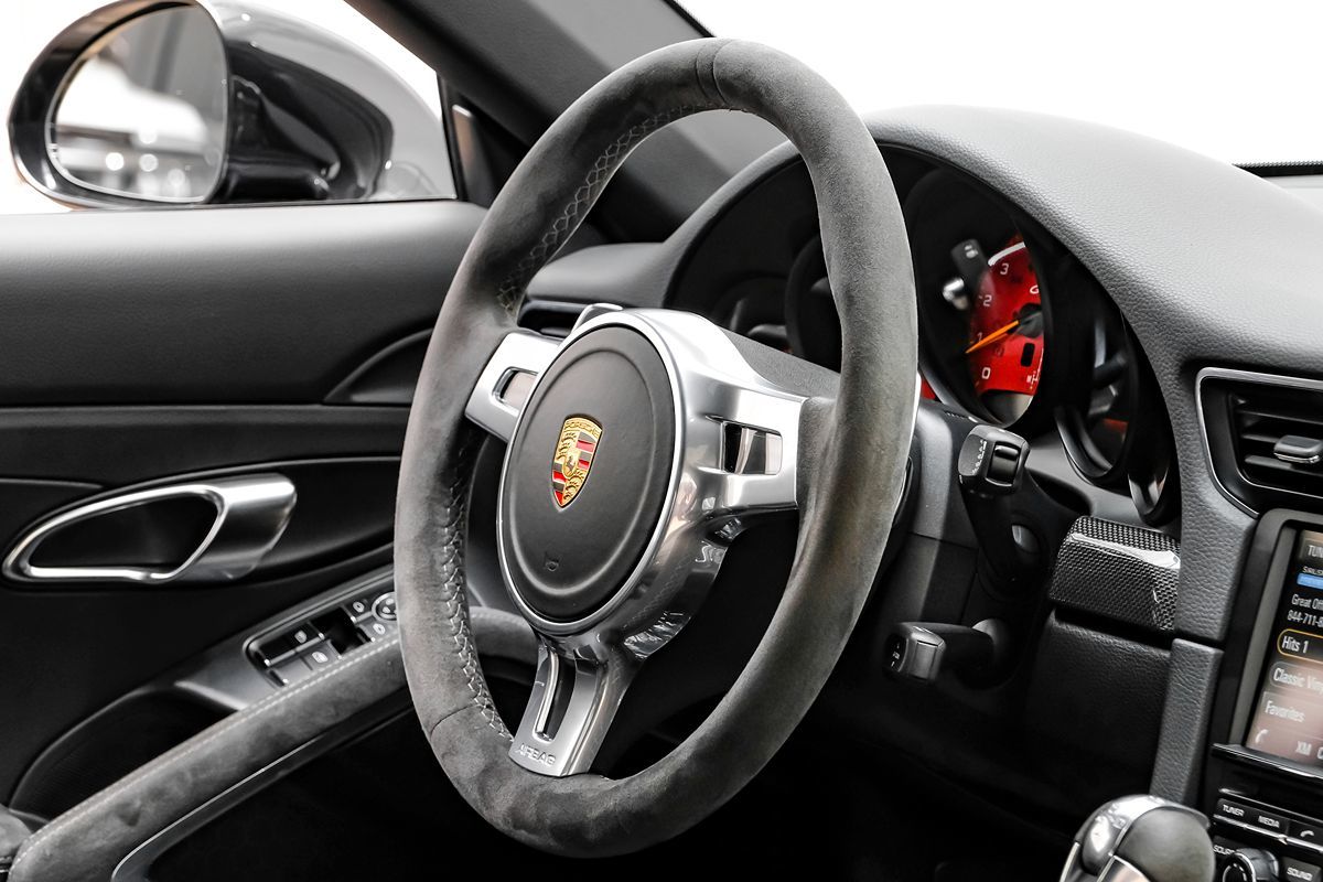2014 Porsche 911 GT3 photo 10