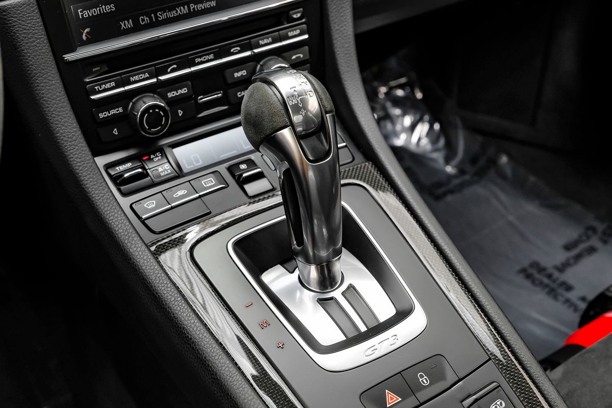 2014 Porsche 911 GT3 photo 17