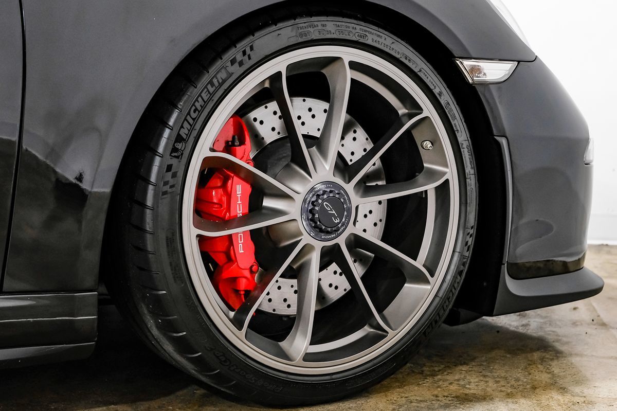 2014 Porsche 911 GT3 photo 39