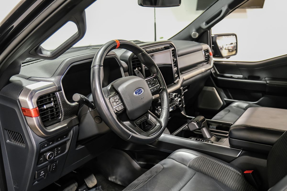 2022 Ford F-150 Raptor photo 2