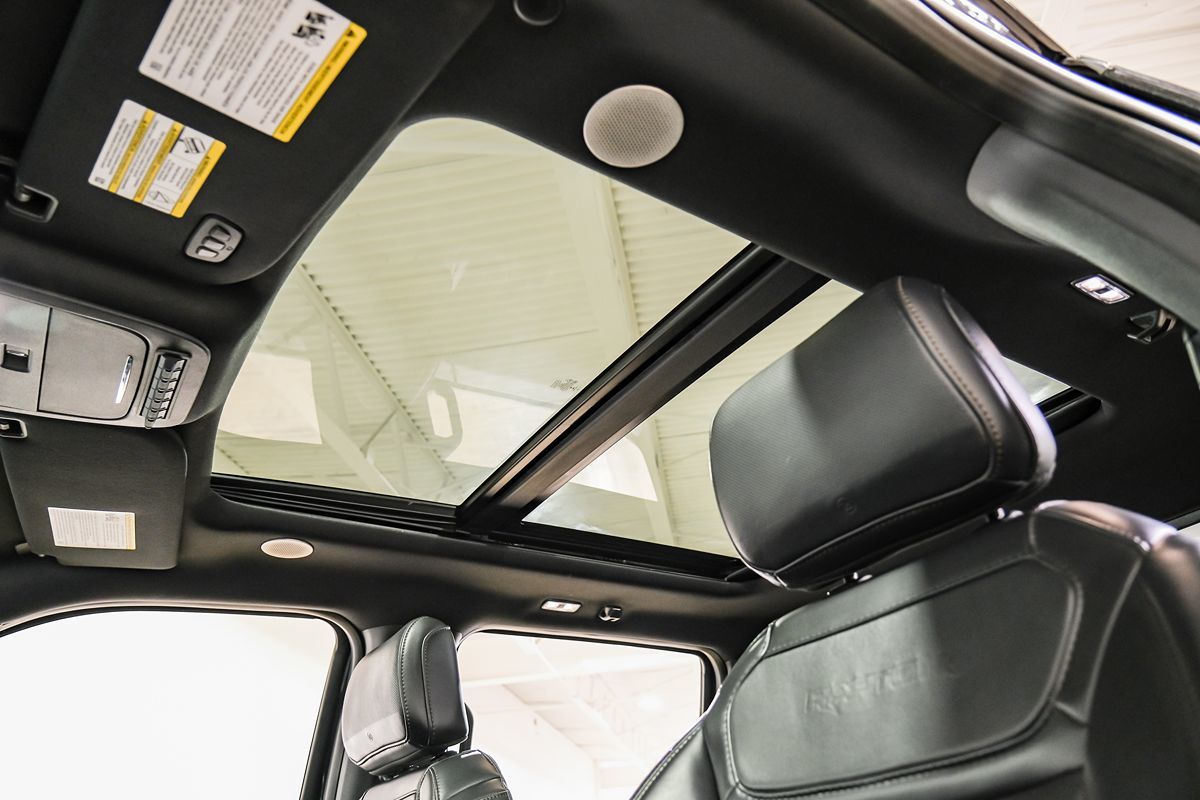 2022 Ford F-150 Raptor photo 4