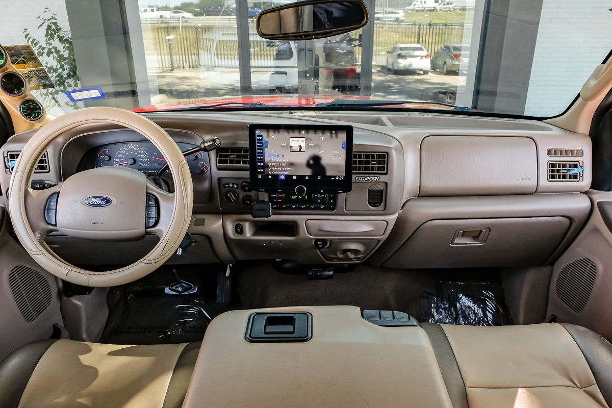 2004 Ford Excursion Eddie Bauer photo 11