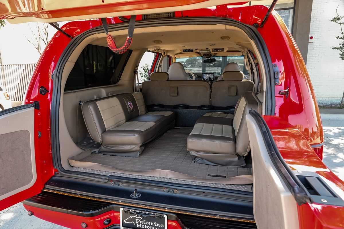 2004 Ford Excursion Eddie Bauer photo 40