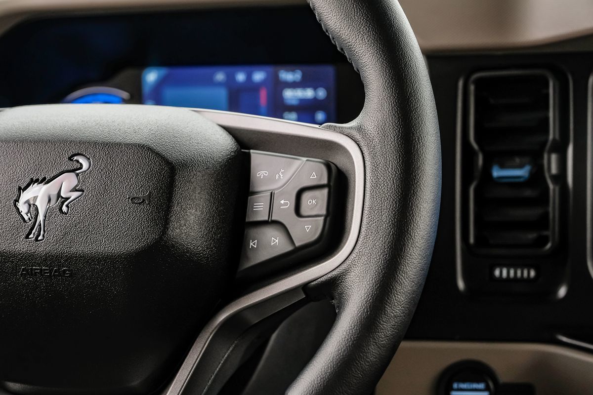 2023 Ford Bronco Wildtrak photo 13