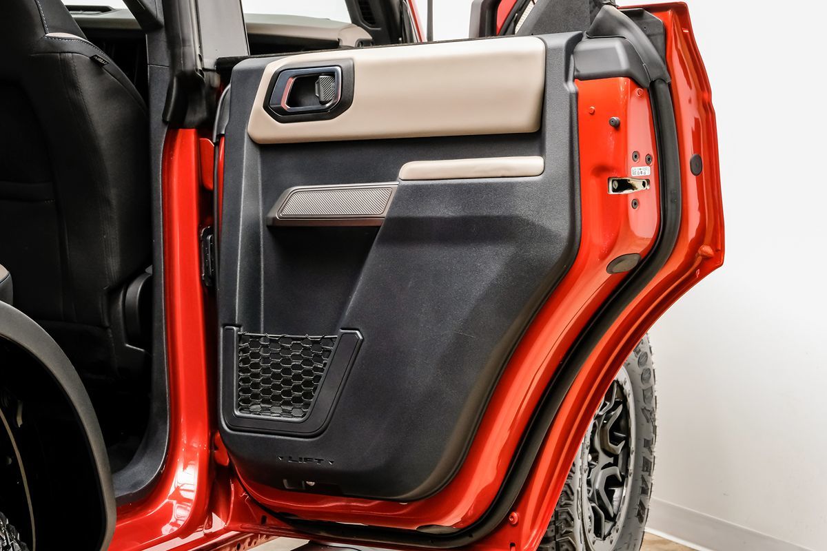2023 Ford Bronco Wildtrak photo 37