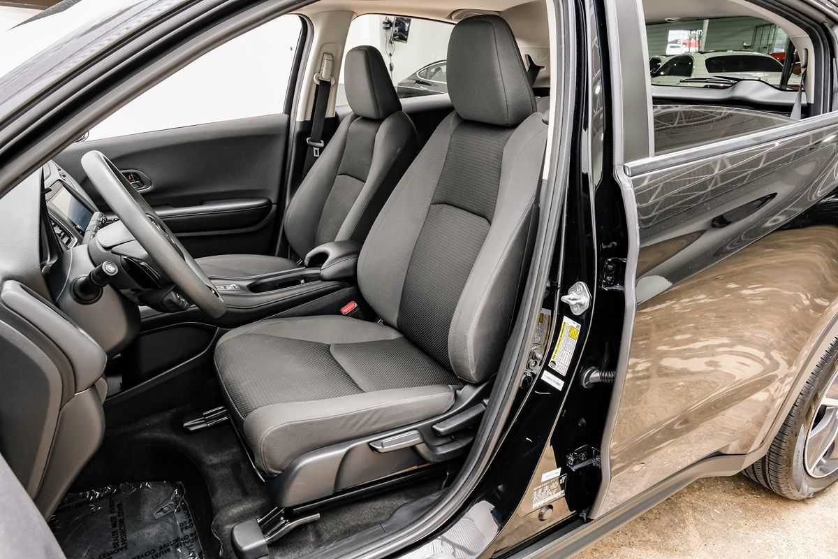 2022 Honda HR-V EX photo 3