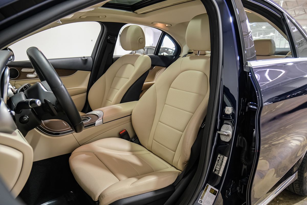 2021 Mercedes Benz C 300 4MATIC Sedan photo 3