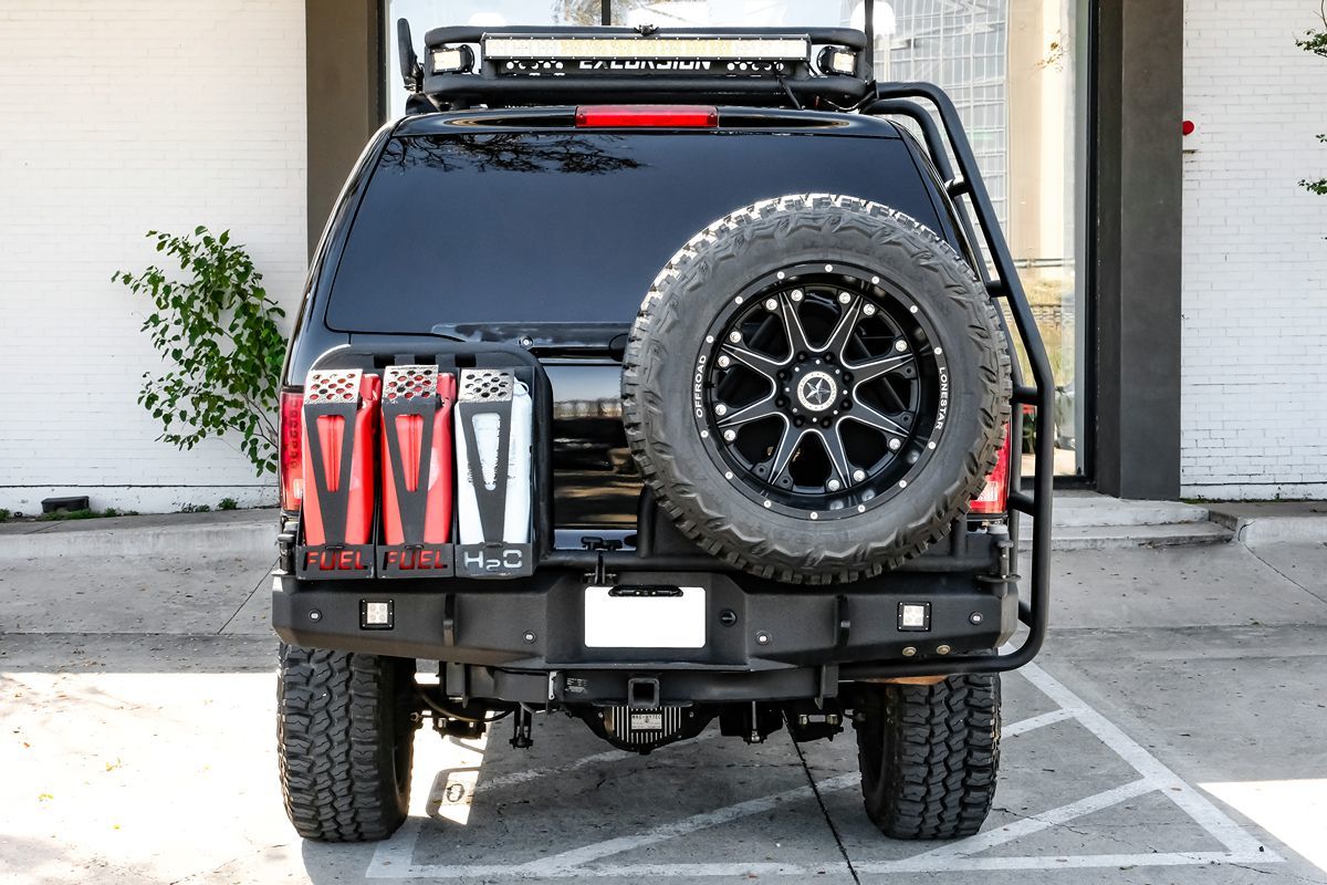 2002 Ford Excursion Limited photo 4