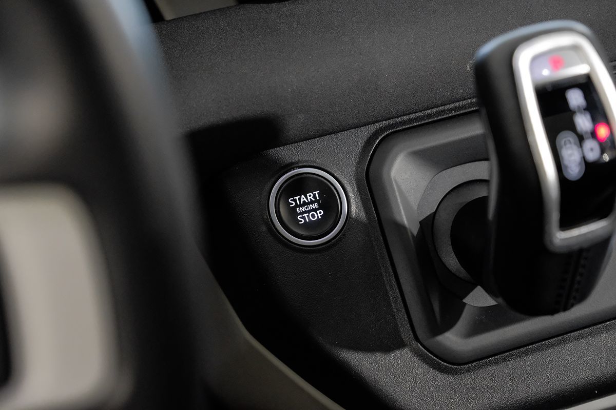 2022 Land Rover Defender X-Dynamic SE photo 21