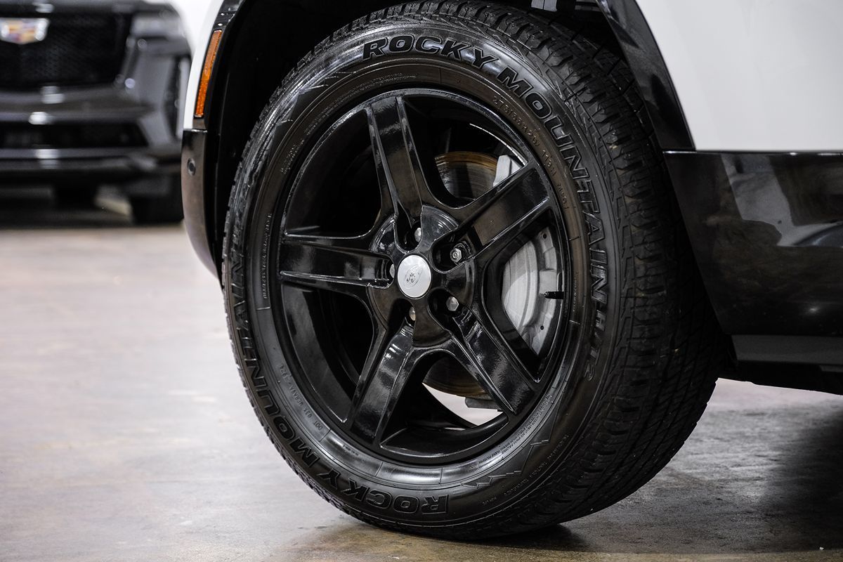 2022 Land Rover Defender X-Dynamic SE photo 54