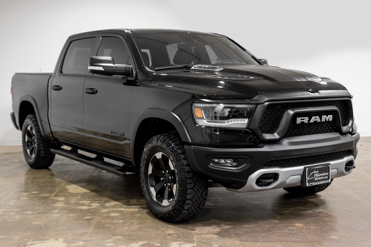2022 Ram 1500 Rebel photo 4