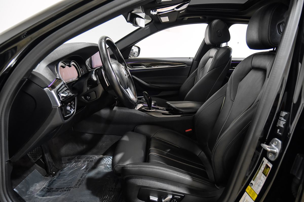 2019 Bmw 530i Sedan photo 3