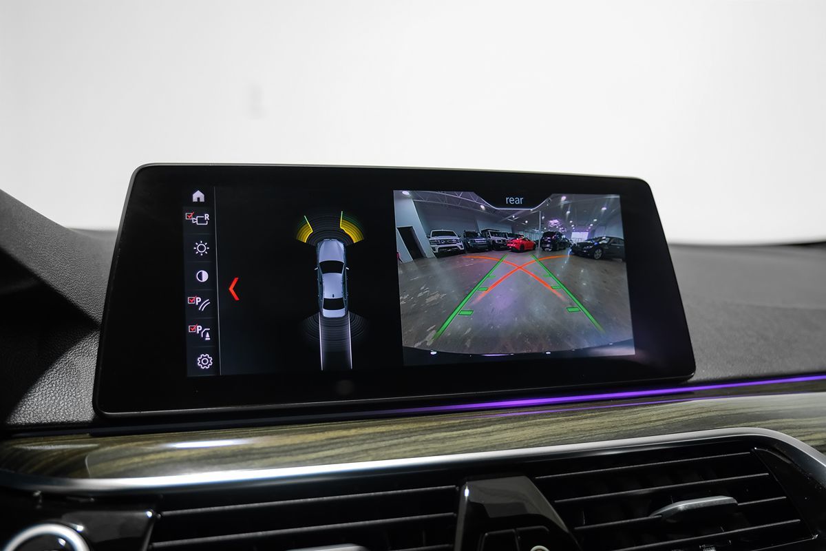 2019 Bmw 530i Sedan photo 24