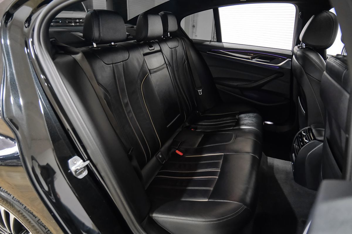 2019 Bmw 530i Sedan photo 37