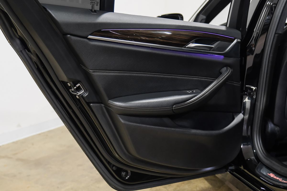 2019 Bmw 530i Sedan photo 45