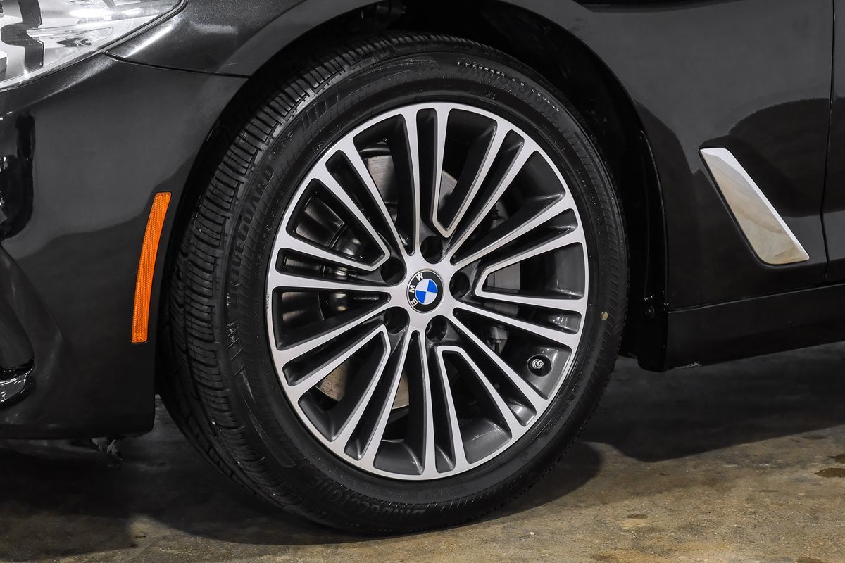 2019 Bmw 530i Sedan photo 55