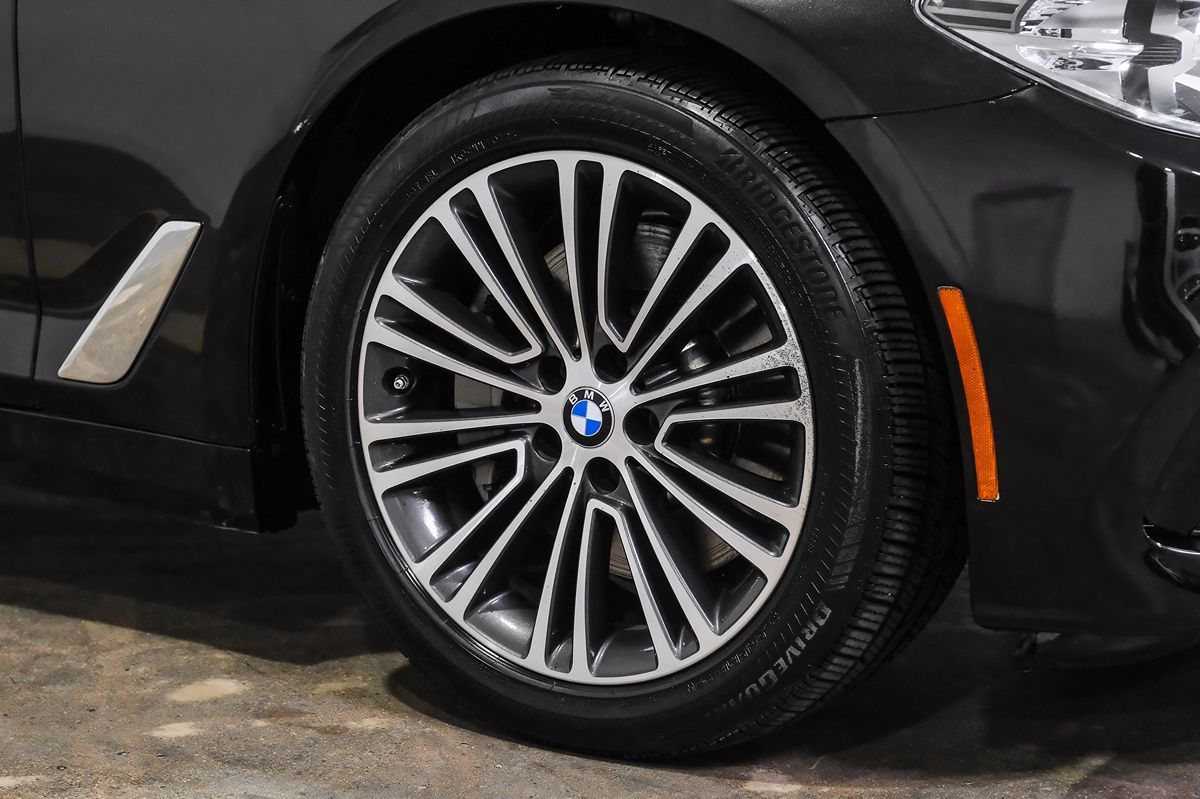 2019 Bmw 530i Sedan photo 58
