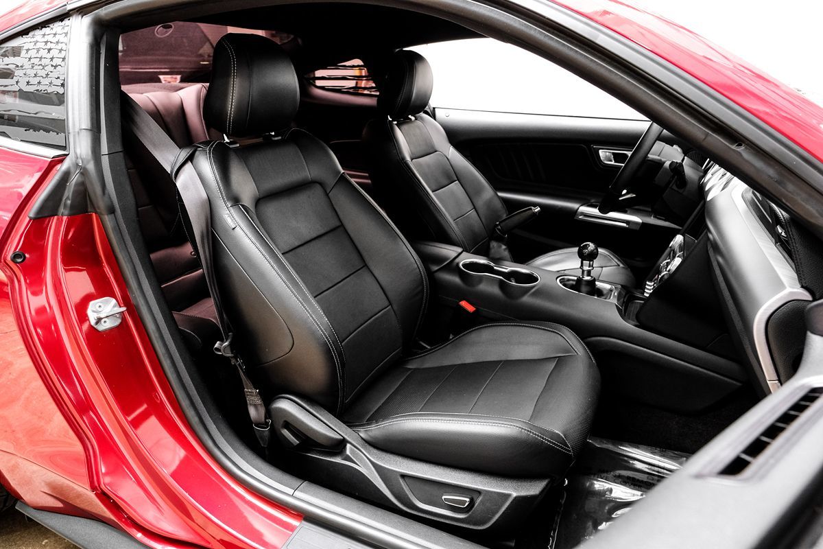 2018 Ford Mustang GT photo 27