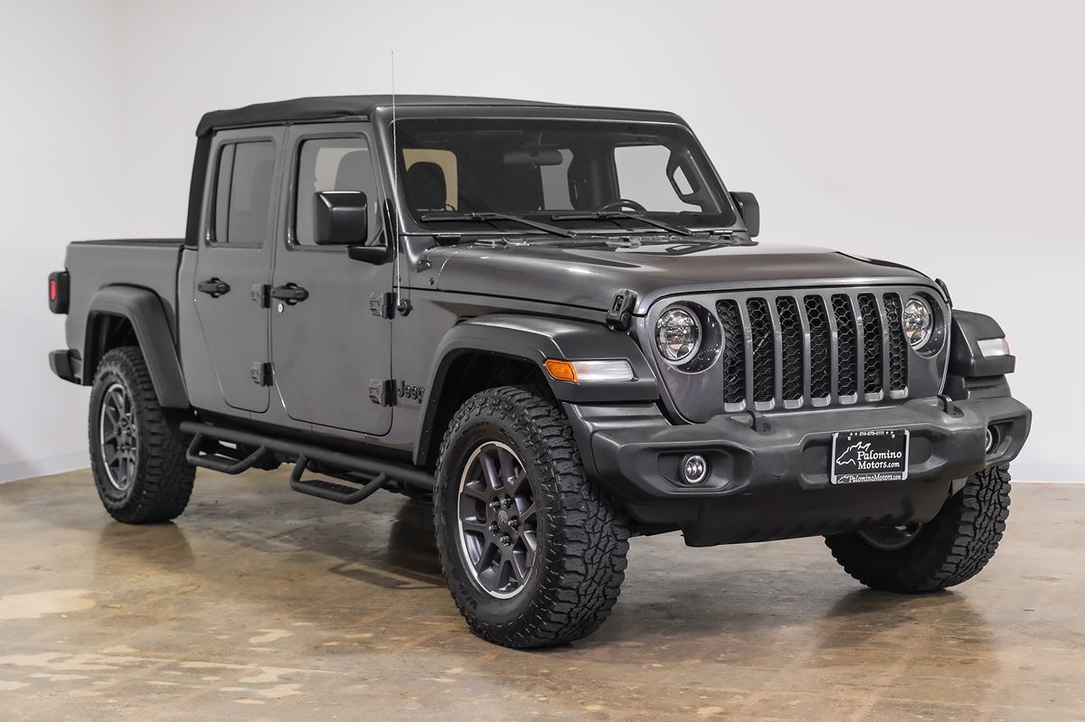 2020 Jeep Gladiator Sport S photo 2