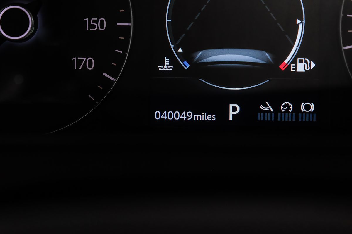 2020 Land Rover Range Rover Velar R-Dynamic S photo 15