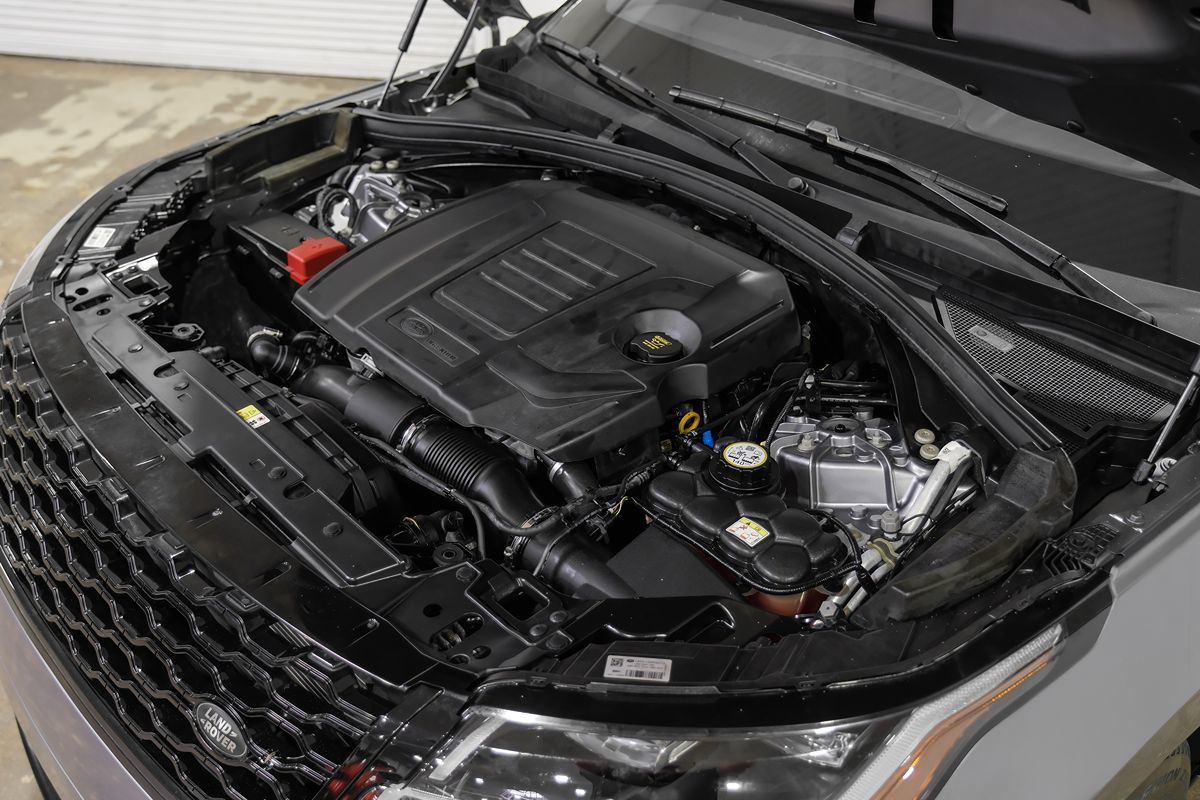 2020 Land Rover Range Rover Velar R-Dynamic S photo 41