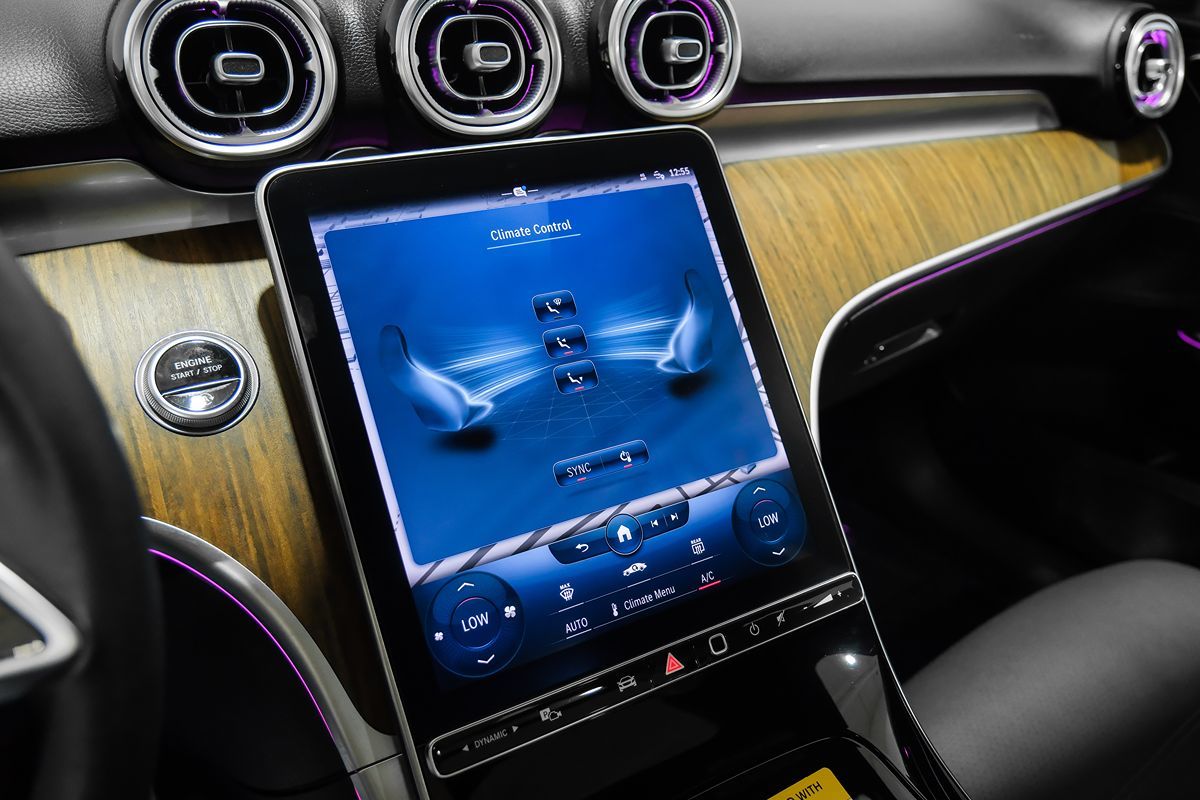 2022 Mercedes Benz C 300 4MATIC photo 27