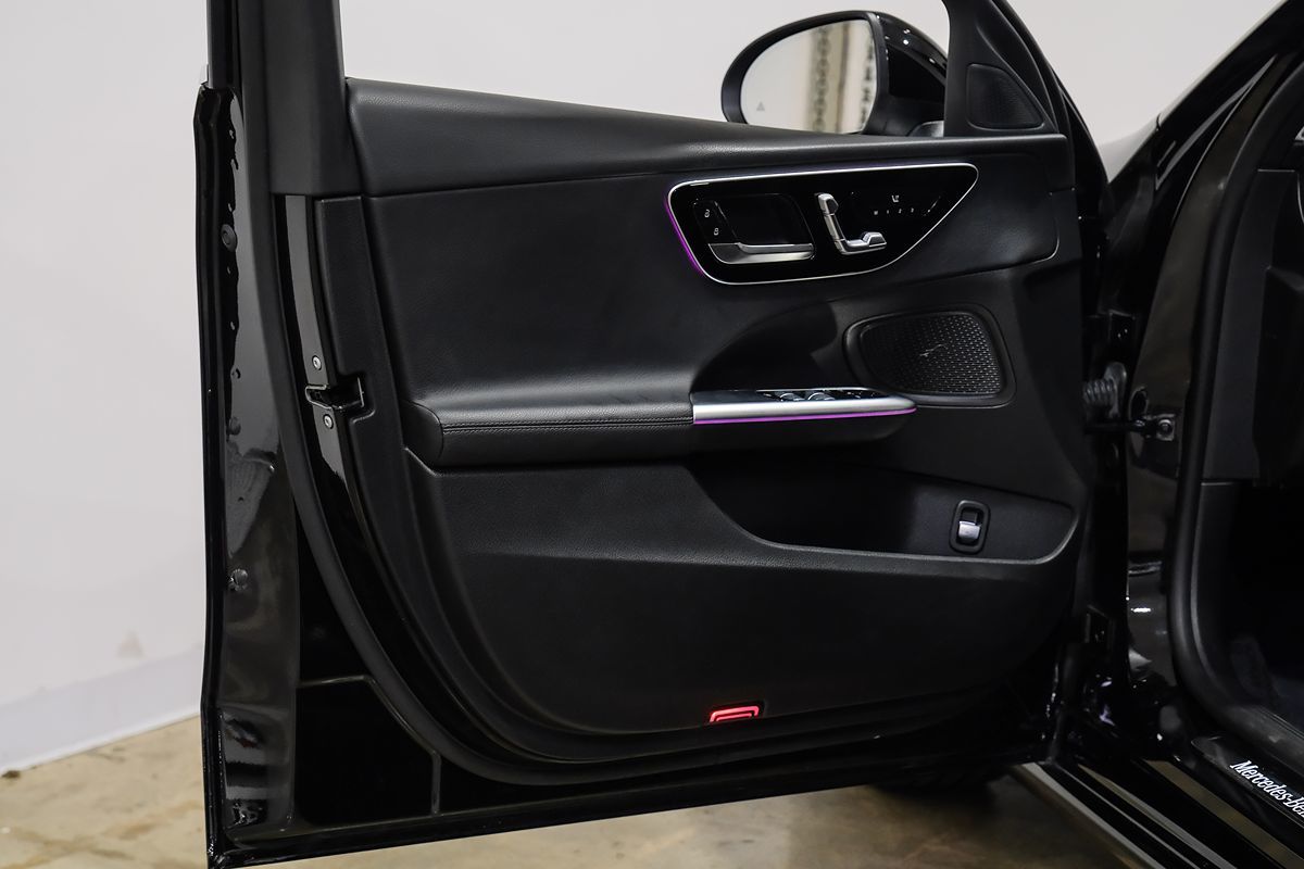 2022 Mercedes Benz C 300 4MATIC photo 40