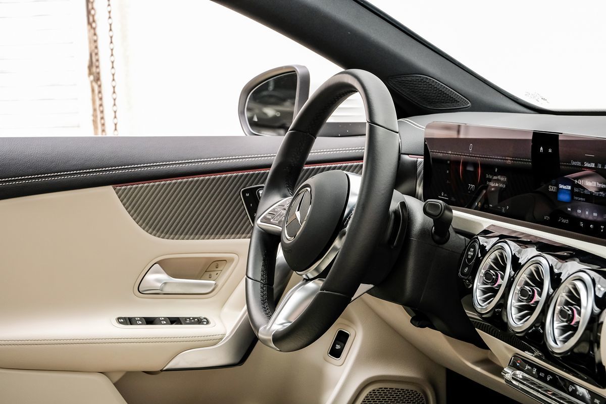 2025 Mercedes Benz CLA 250 4MATIC photo 11