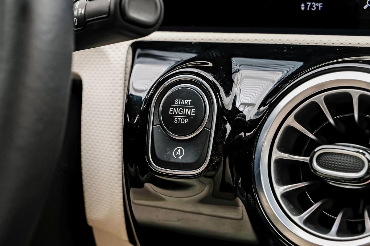2025 Mercedes Benz CLA 250 4MATIC photo 18