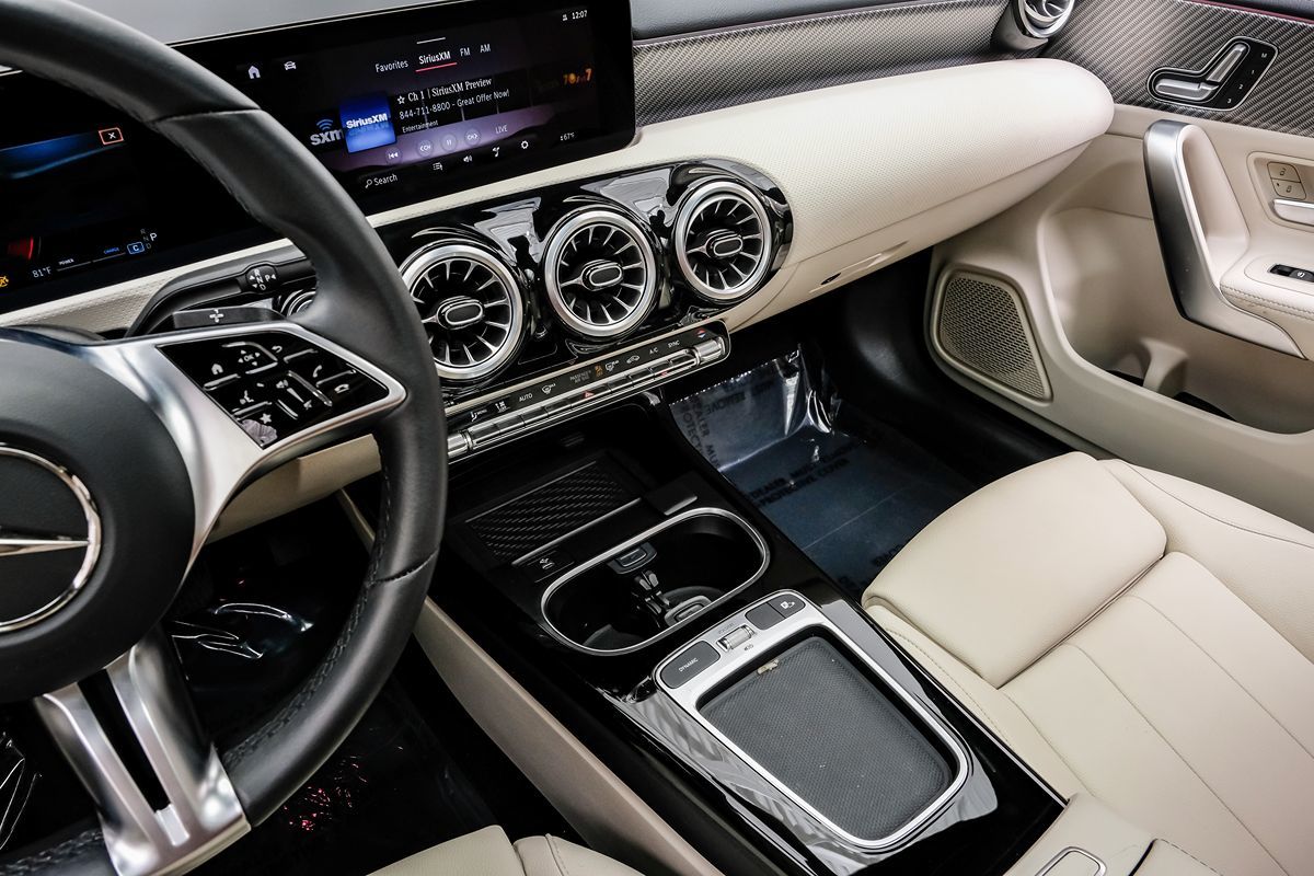2025 Mercedes Benz CLA 250 4MATIC photo 21