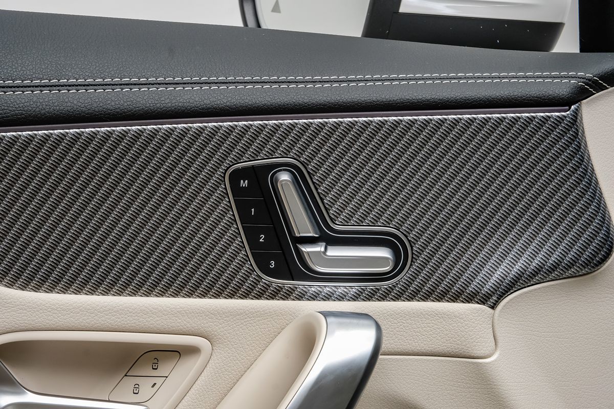 2025 Mercedes Benz CLA 250 4MATIC photo 35