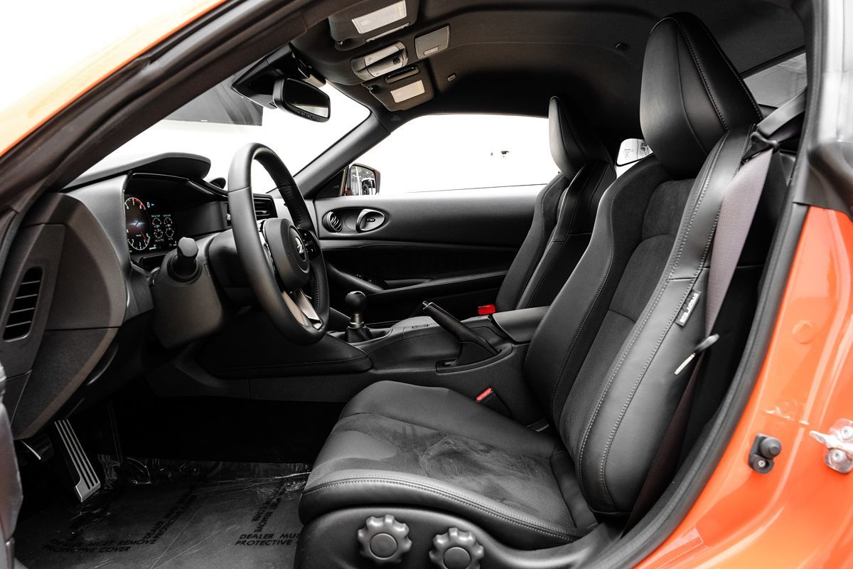 2024 Nissan Z Performance photo 3