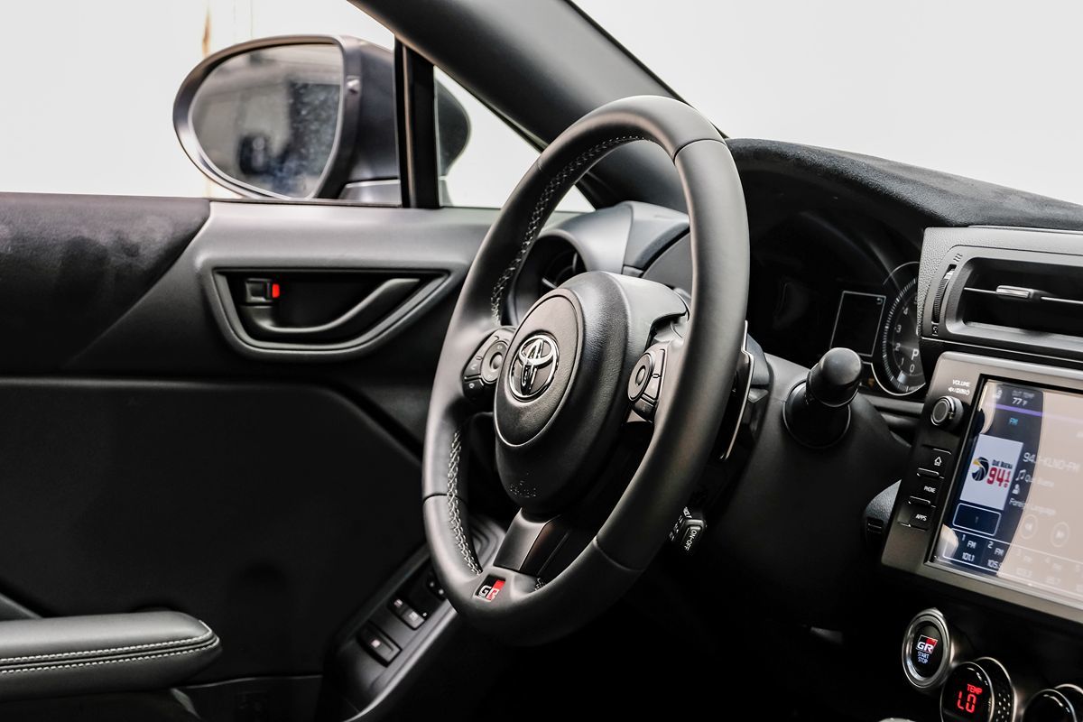 2024 Toyota GR86 Premium photo 10