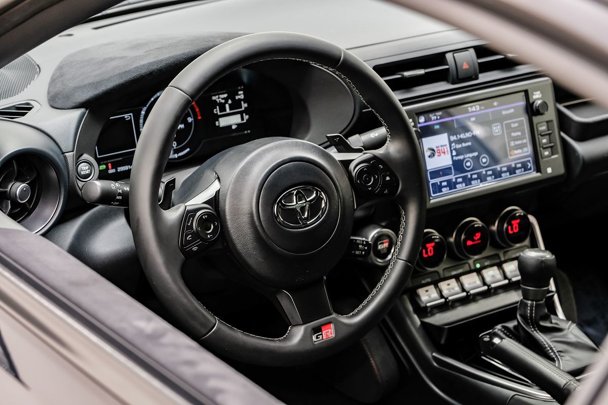 2024 Toyota GR86 Premium photo 11