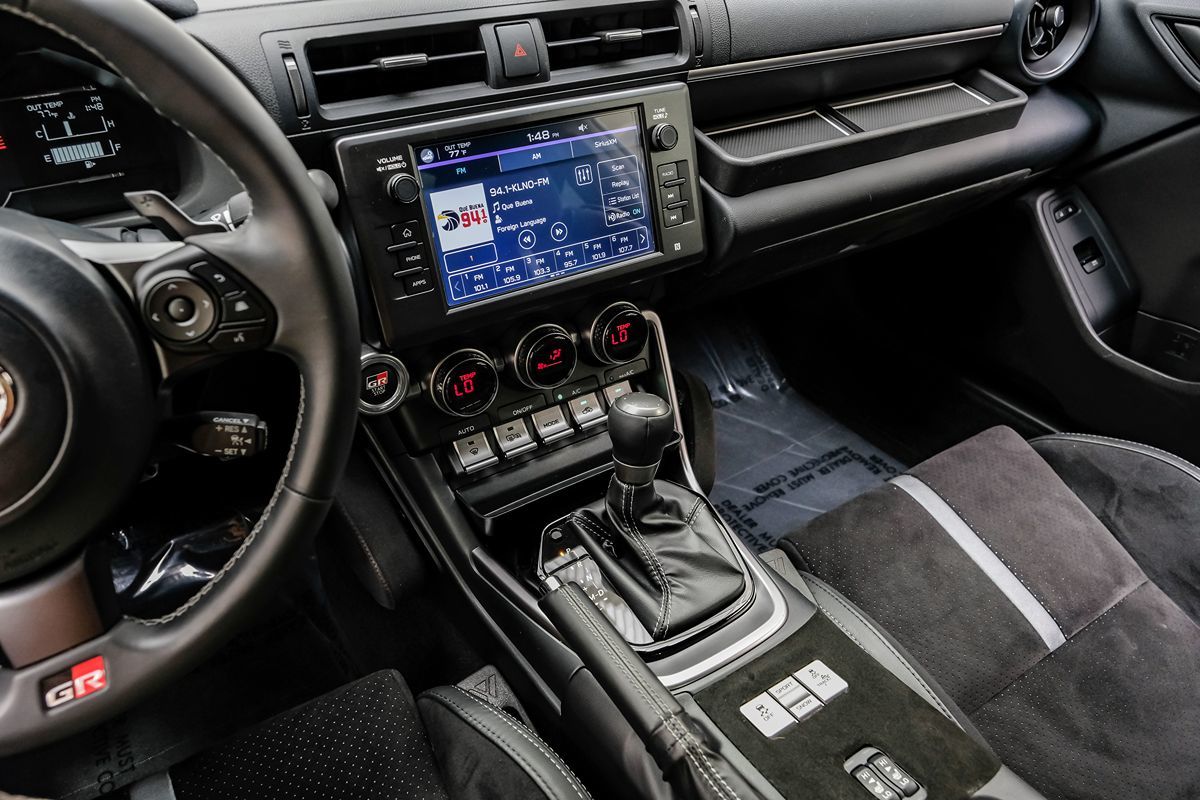2024 Toyota GR86 Premium photo 15