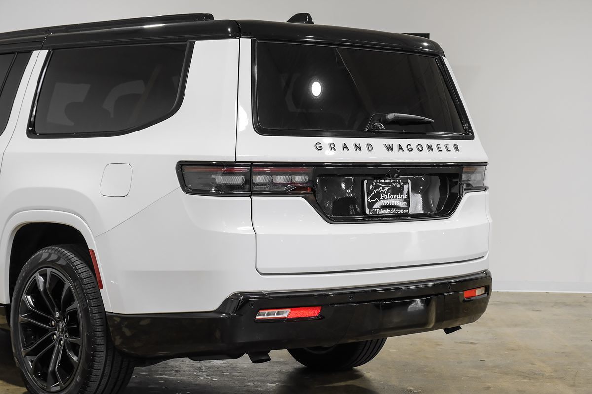 2024 Jeep Grand Wagoneer L III Obsidian photo 12
