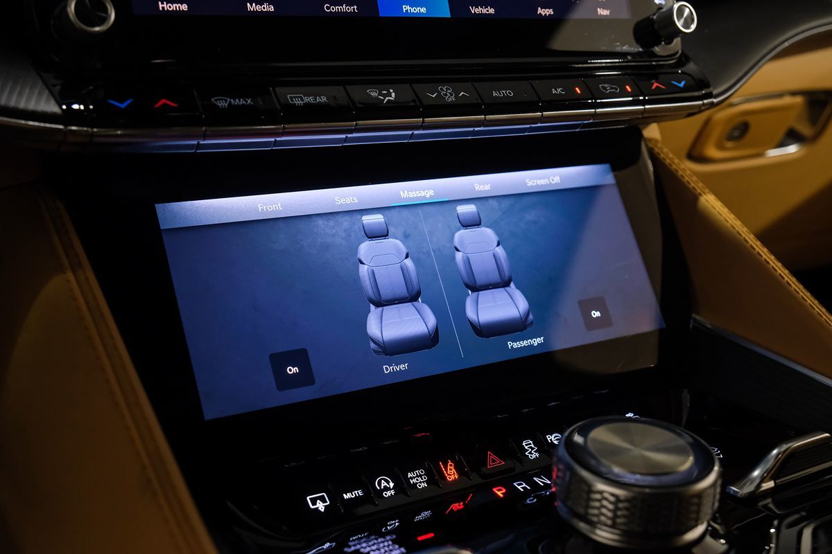 2024 Jeep Grand Wagoneer L III Obsidian photo 33