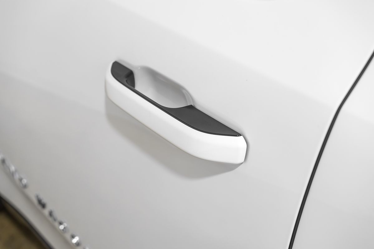 2024 Jeep Grand Wagoneer L III Obsidian photo 46