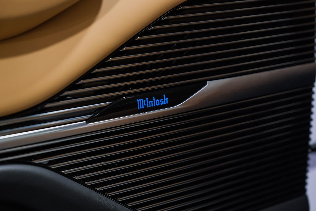 2024 Jeep Grand Wagoneer L III Obsidian photo 49