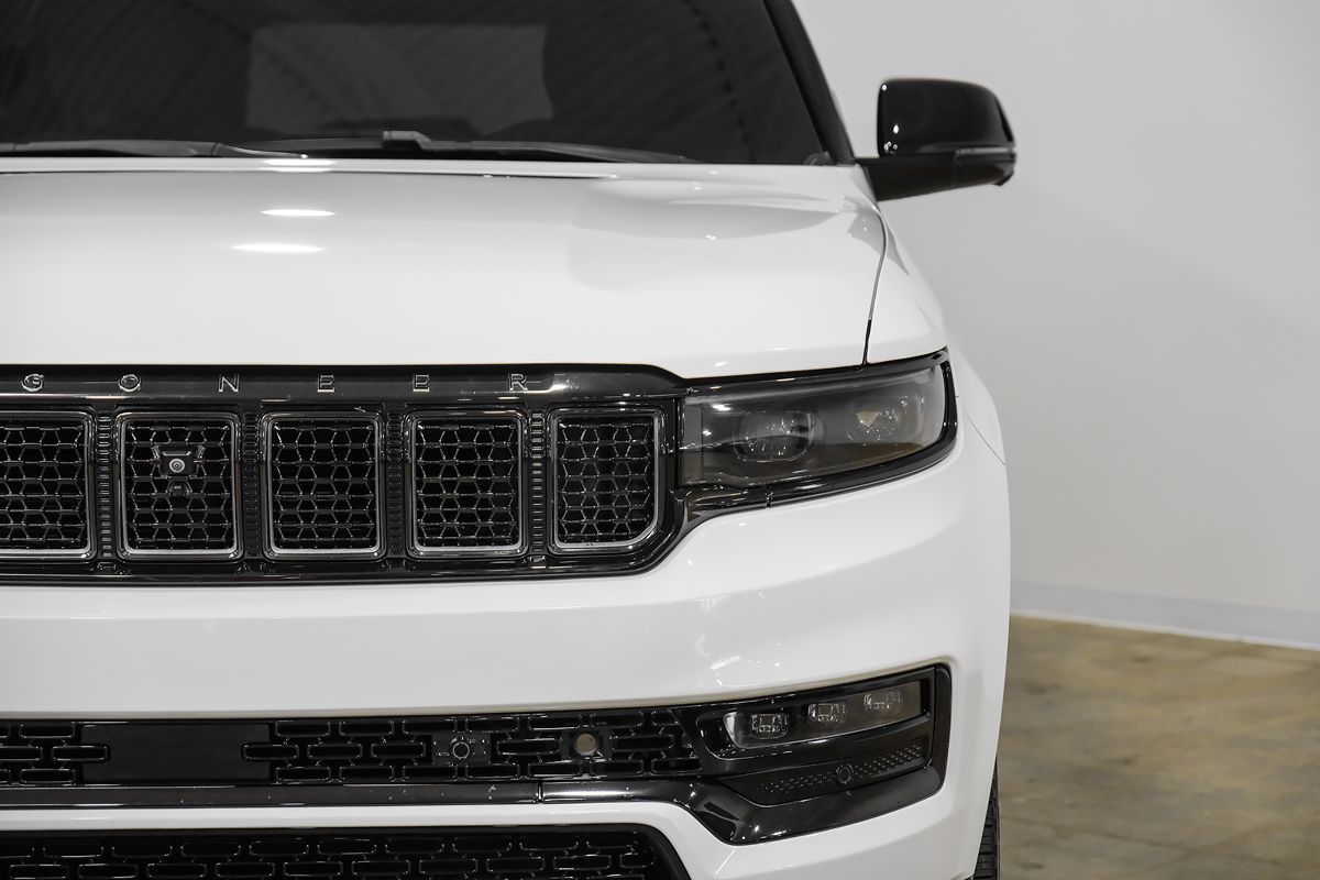 2024 Jeep Grand Wagoneer L III Obsidian photo 56
