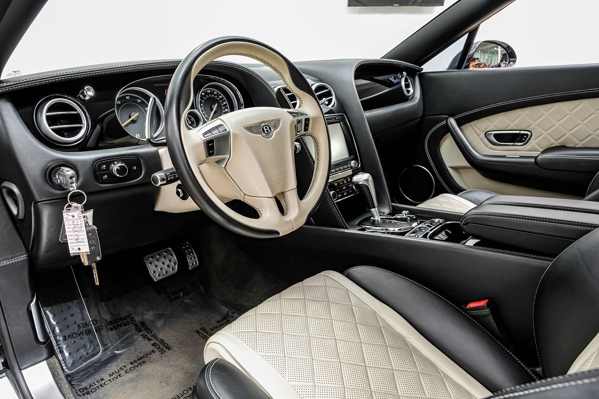 2016 Bentley Continental GT V8 S photo 2