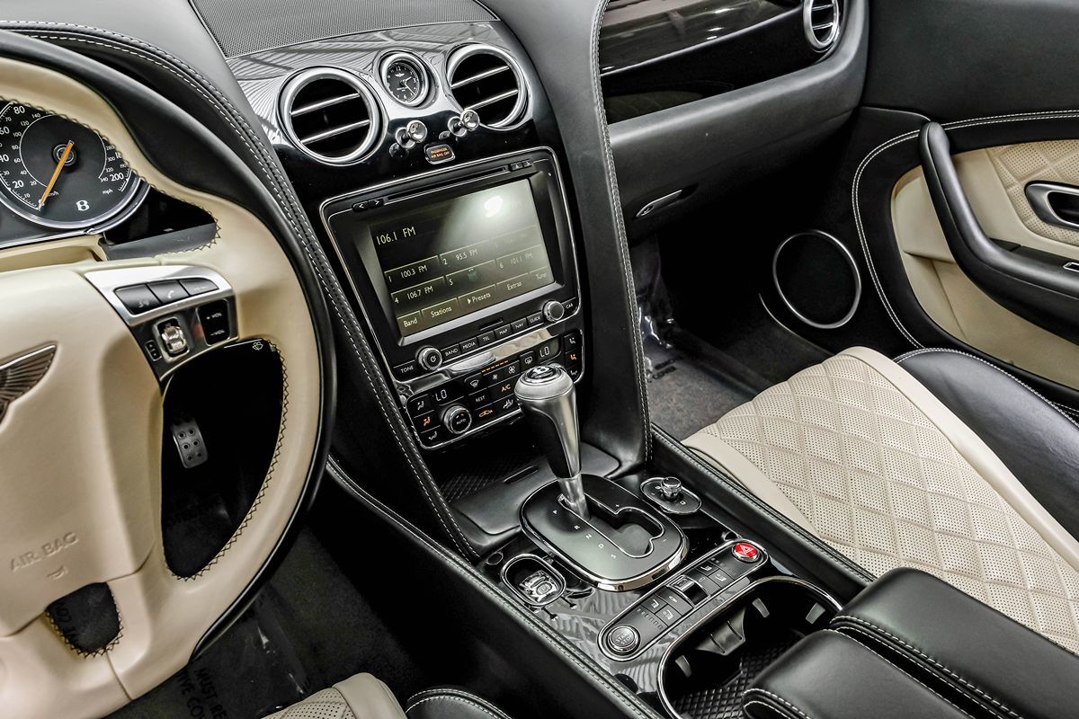 2016 Bentley Continental GT V8 S photo 23