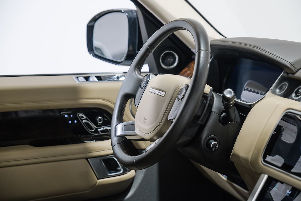 2020 Land Rover Range Rover HSE - Photo 17